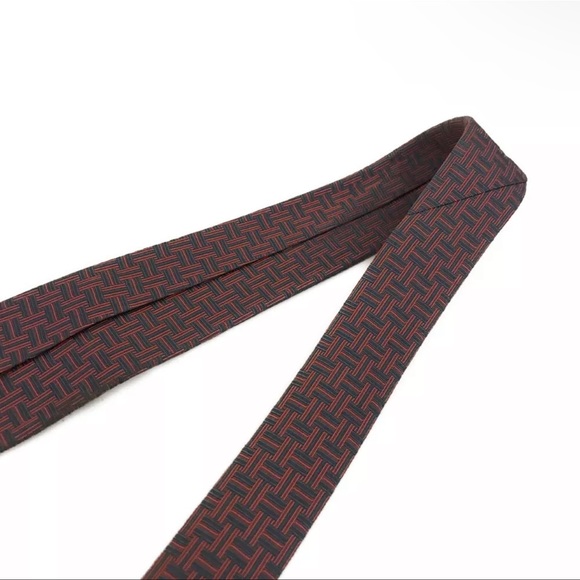 AUTH Hermes 100% Silk Tie - Picture 3 of 5